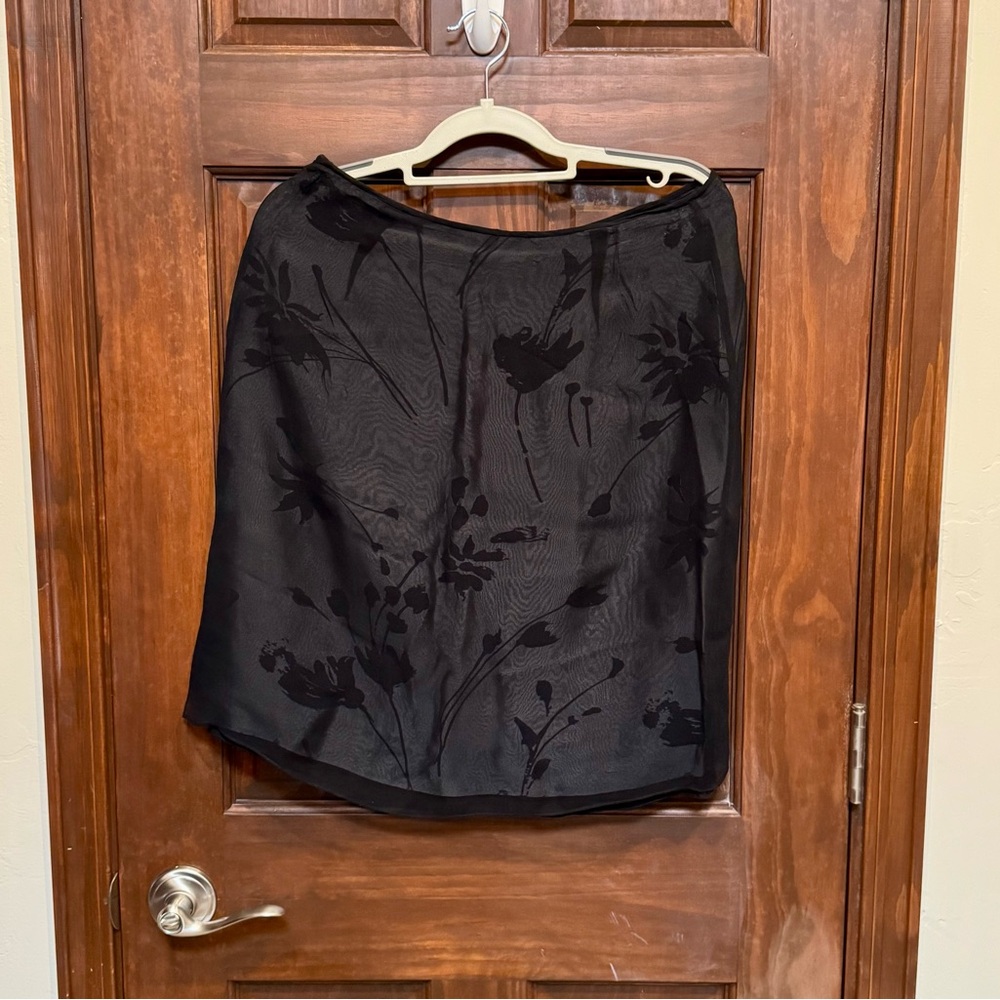 Beautiful, Tahari, subtle A-Line skirt with sheer overlay, petite, gently used.